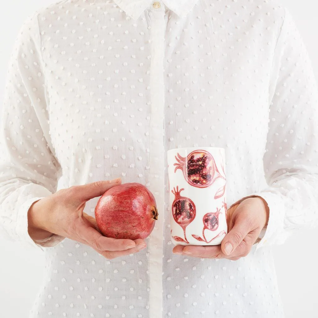 Angus & Celeste - Pomegranate (a history & recipe). Angus & Celeste - Pomegranate (a history & recipe).