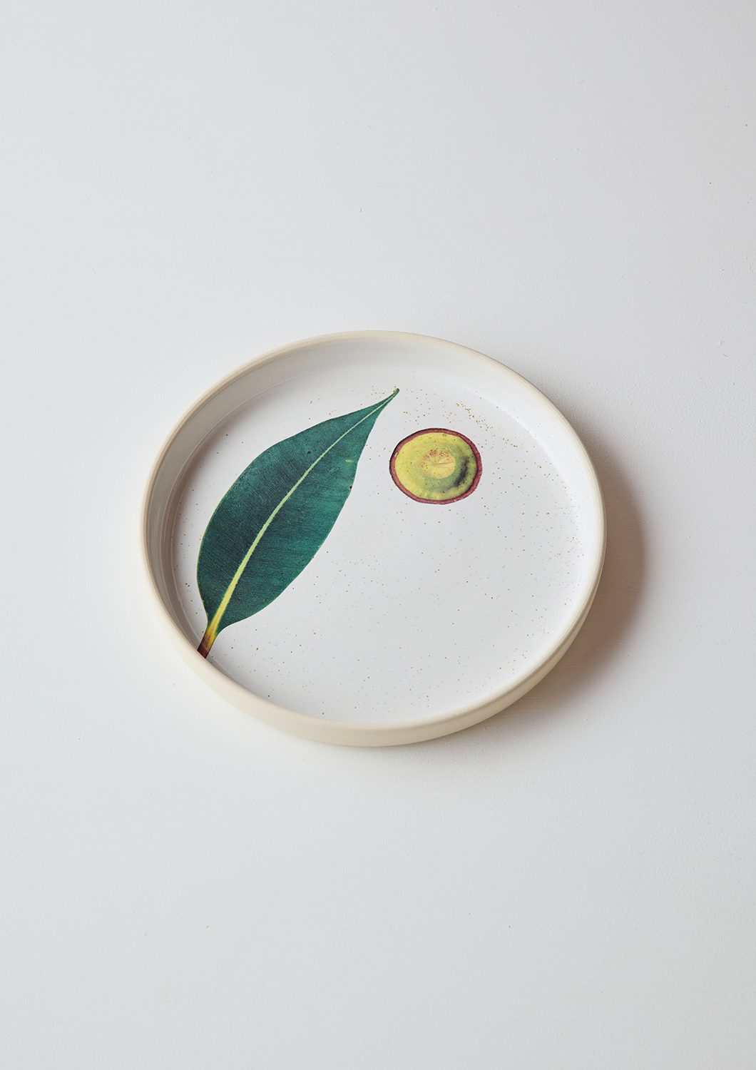 Australian Botanicals - Dinner Plate, Gum and Leaf